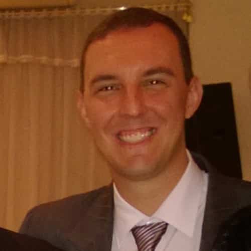 "Faço questão de destacar a excelência na qualidade do serviço prestado pela Troubleshooter IT, seus profissionais são altamente qualificados, muito acima da média e com dedicação excepcional, sempre disponíveis para resolver qualquer problema, urgente ou não. Digo sem medo de errar que a qualificação técnica chega a ser superior à da própria empresa fornecedora do produto, com muito menos burocracia.Agradeço demais a parceria e espero que ela se mantenha por todo o tempo de vida do sistema na empresa."